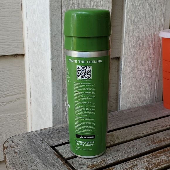 Coca-Cola Lime Green Flask 50 CL 16.9 oz. - Picture 3 of 10